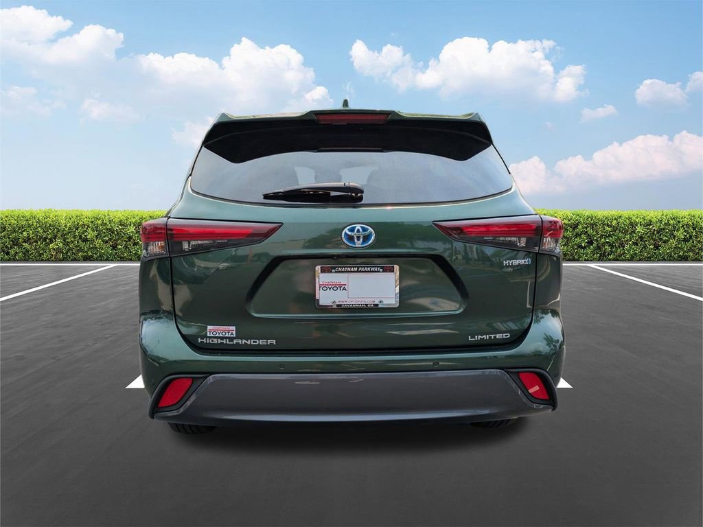 Used 2024 Toyota Highlander Limited AWD/4WD image 6