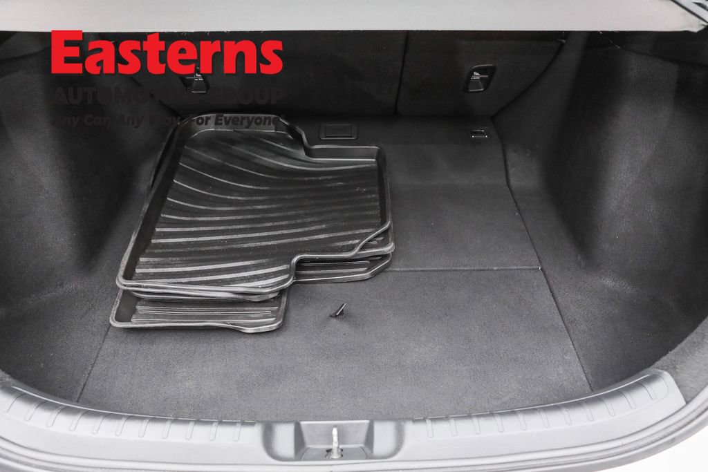 Used 2023 Honda Civic Sport image 9