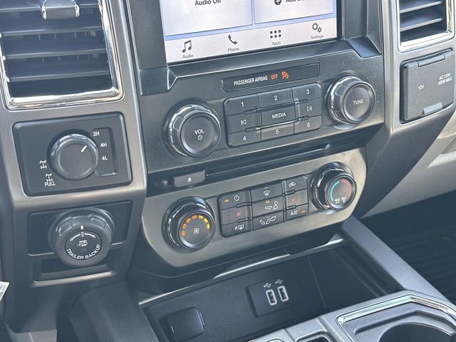 Used 2016 Ford F150 XLT w/ Equipment Group 302A Luxury AWD/4WD image 28