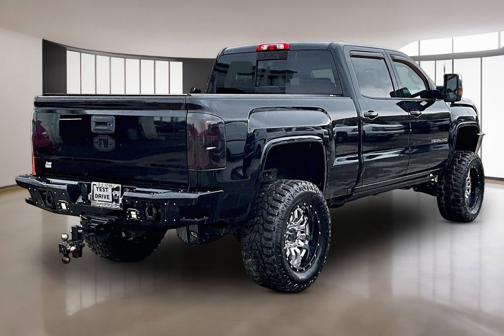 Used 2018 GMC Sierra 2500 Denali w/ Duramax Plus Package image 2