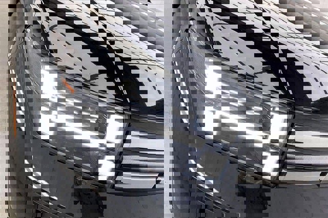 Certified 2025 Hyundai Santa Fe SE image 25