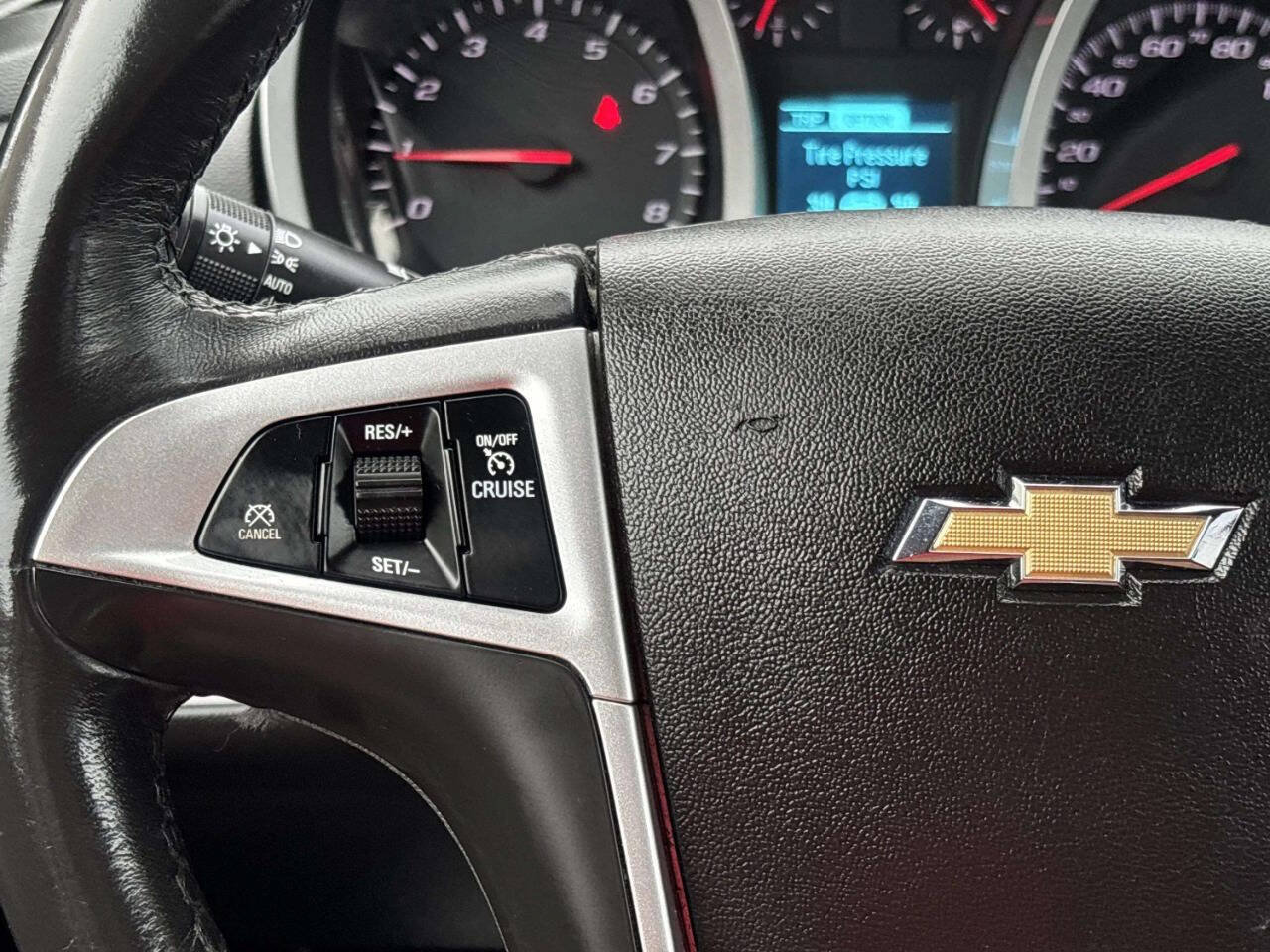 Used 2017 Chevrolet Equinox LT w/ Convenience Package FWD image 28