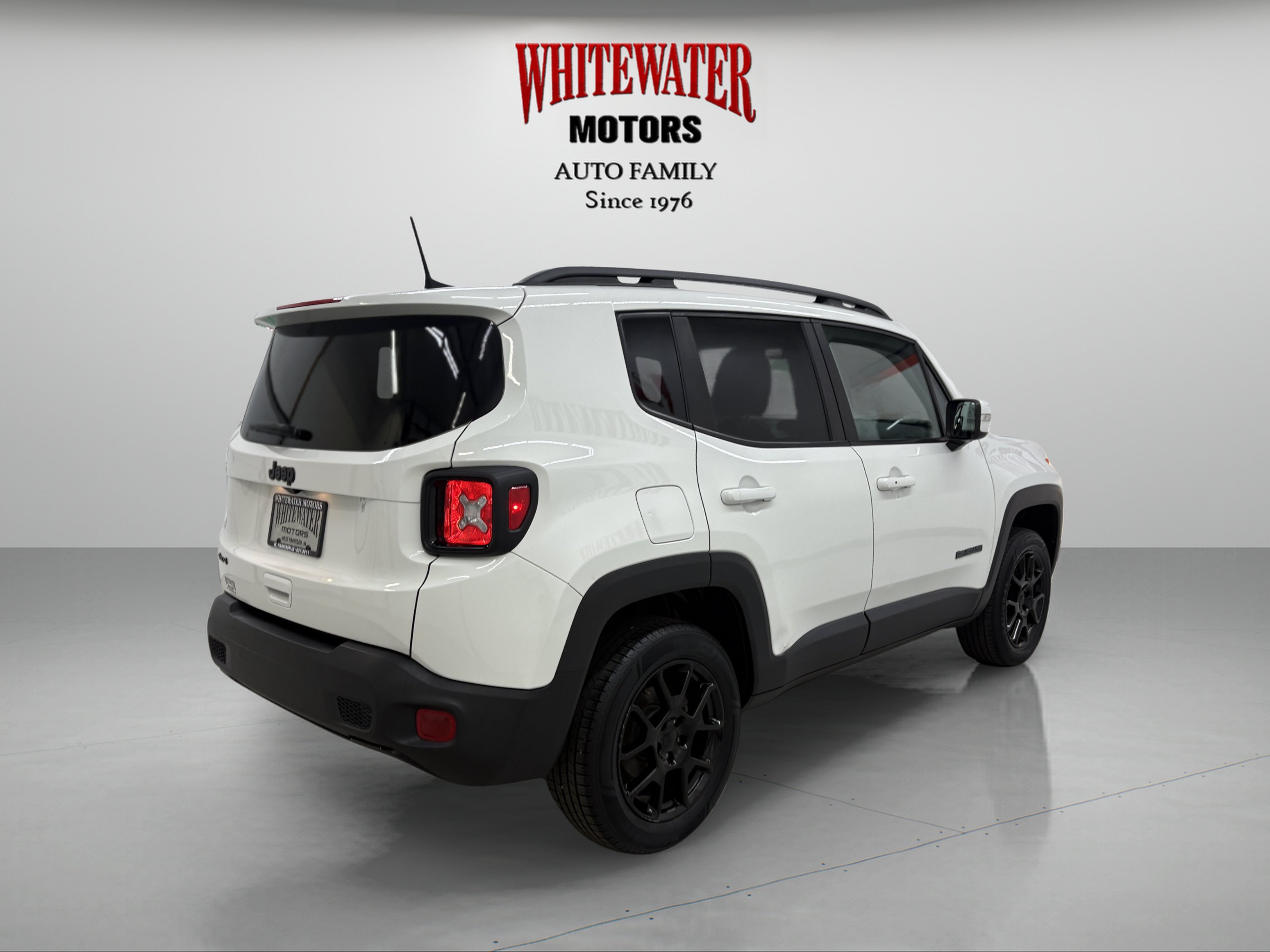 Used 2019 Jeep Renegade Altitude w/ Quick Order Package 2XM AWD/4WD image 4
