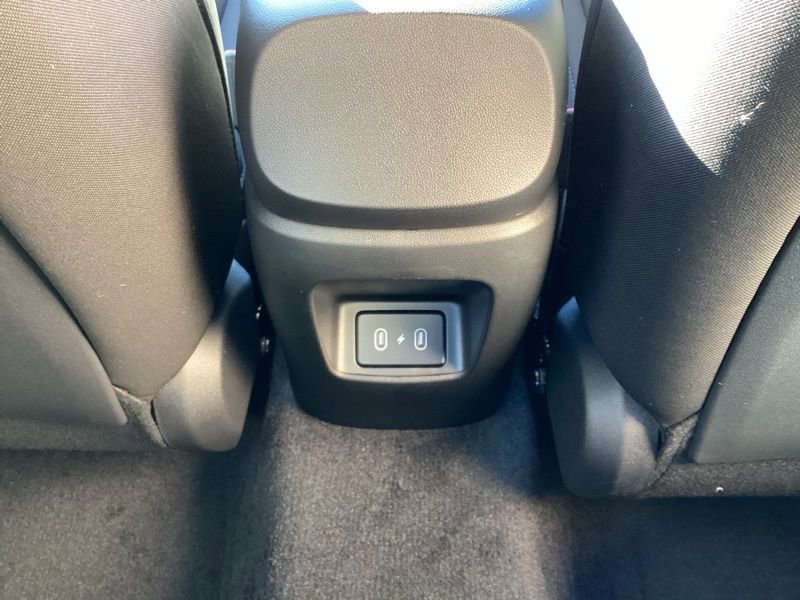 New 2026 Hyundai Elantra Sport FWD image 14
