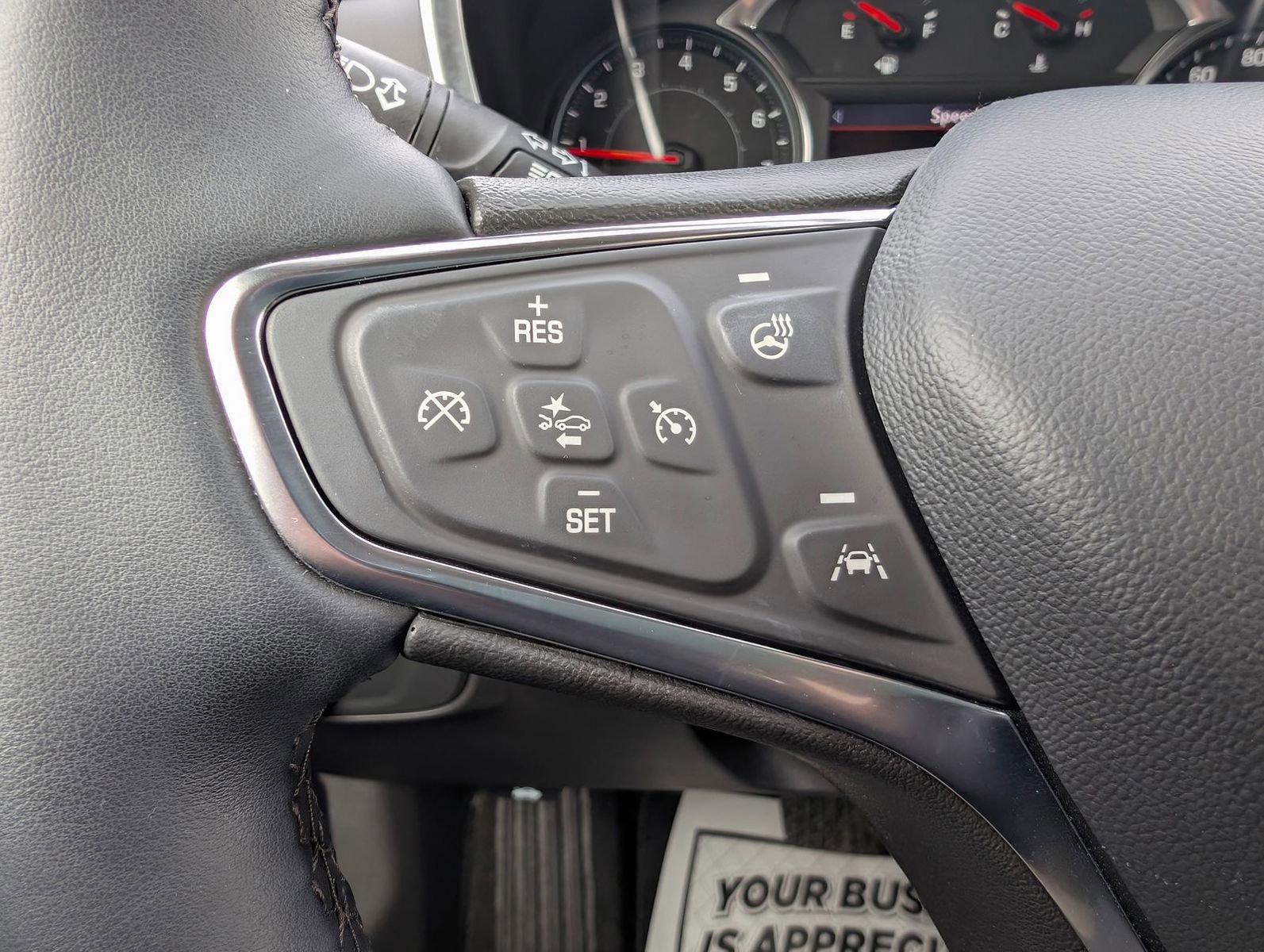 Used 2024 Chevrolet Equinox LT image 14