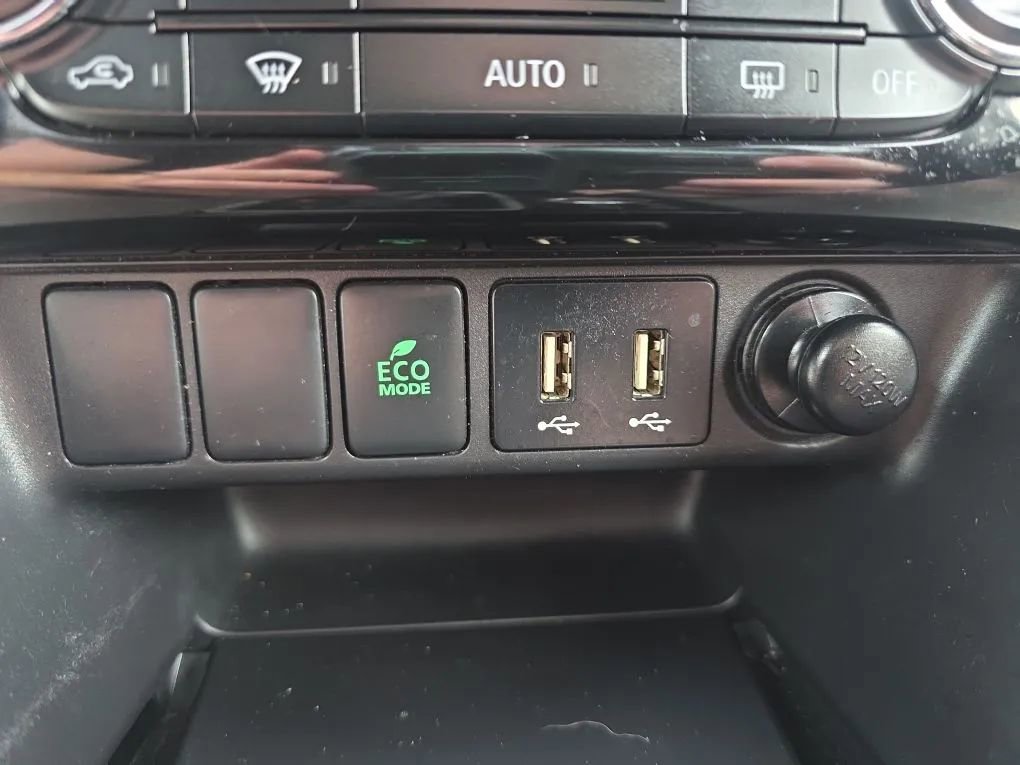 Used 2023 Mitsubishi Eclipse Cross LE AWD/4WD image 28