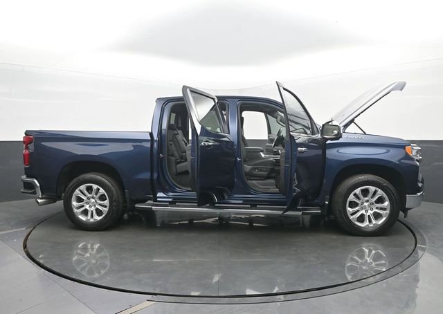 Used 2023 Chevrolet Silverado 1500 LTZ w/ LTZ Convenience Package II AWD/4WD image 57