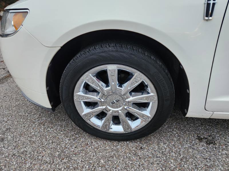 Used 2012 Lincoln MKZ AWD image 21