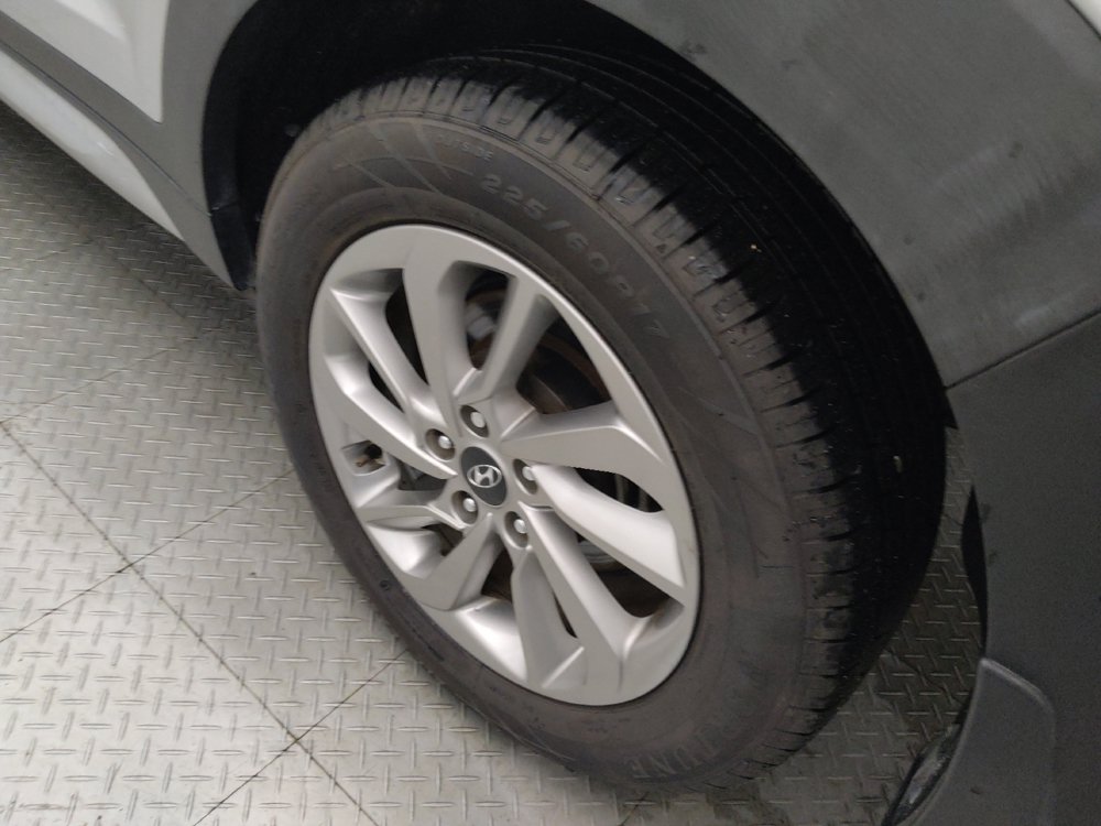 Used 2017 Hyundai Tucson SE Plus FWD image 31