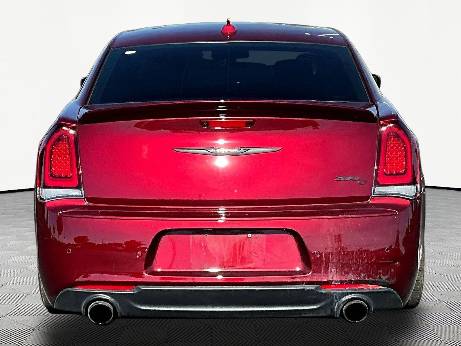 Used 2023 Chrysler 300 C RWD image 5