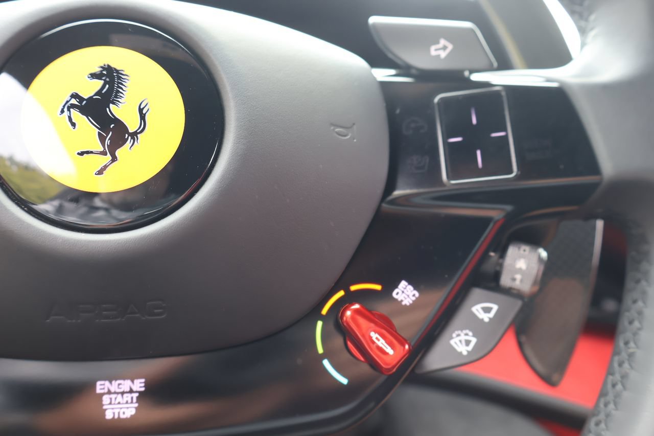 Used 2023 Ferrari SF90 Stradale AWD/4WD image 20