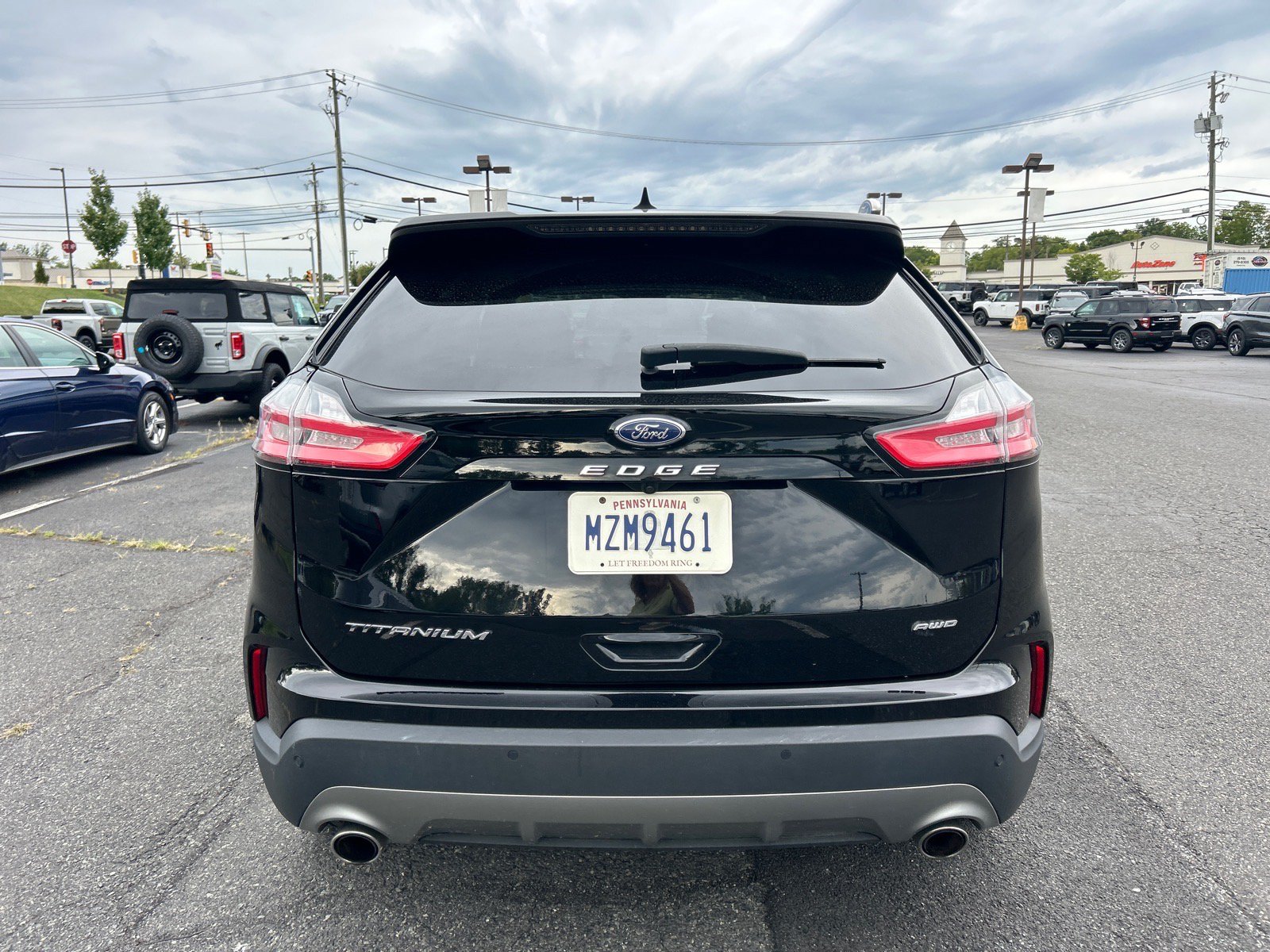 Used 2024 Ford Edge Titanium AWD/4WD image 6