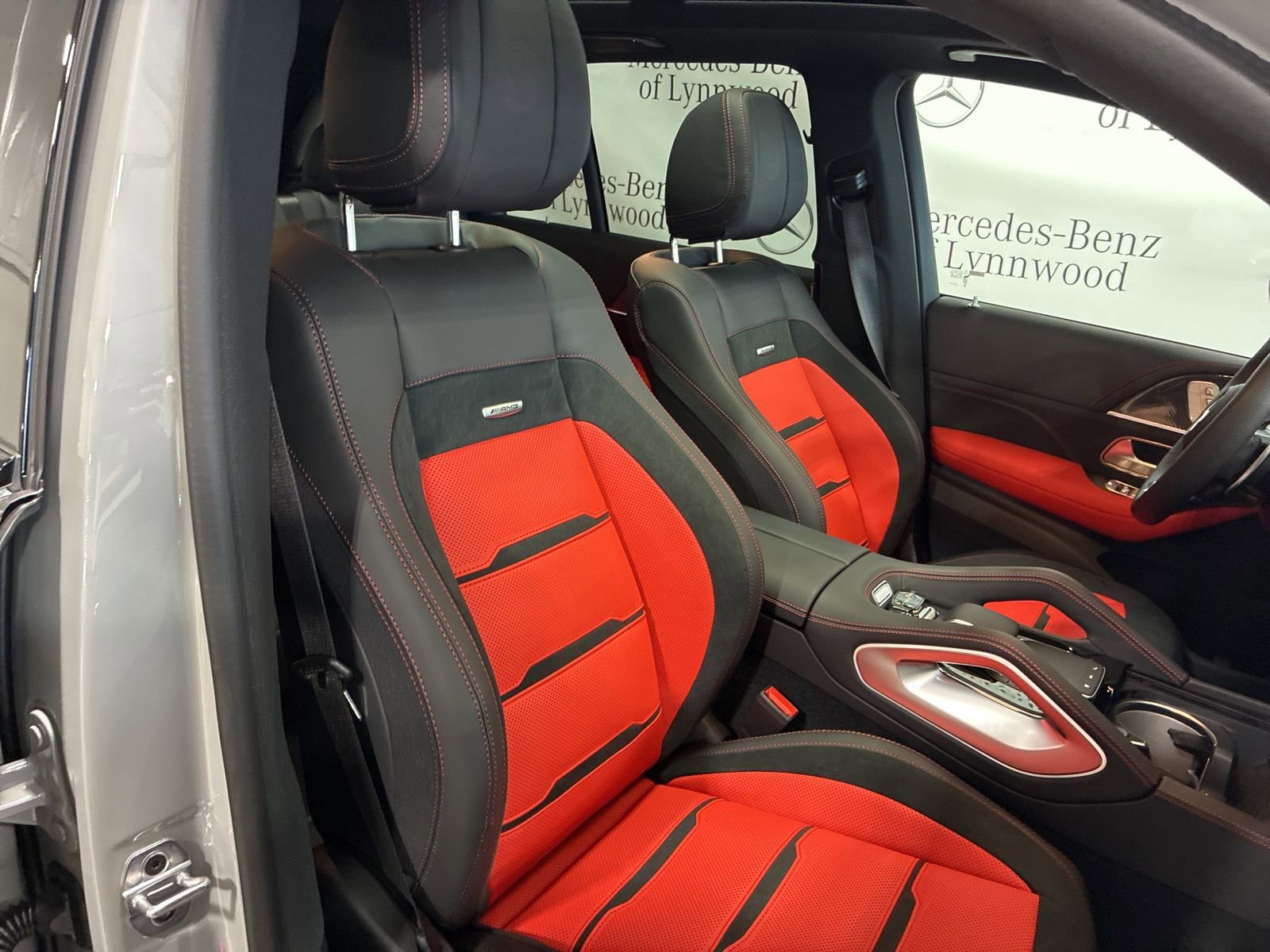 New 2026 Mercedes-Benz GLE 53 AMG 4MATIC image 18