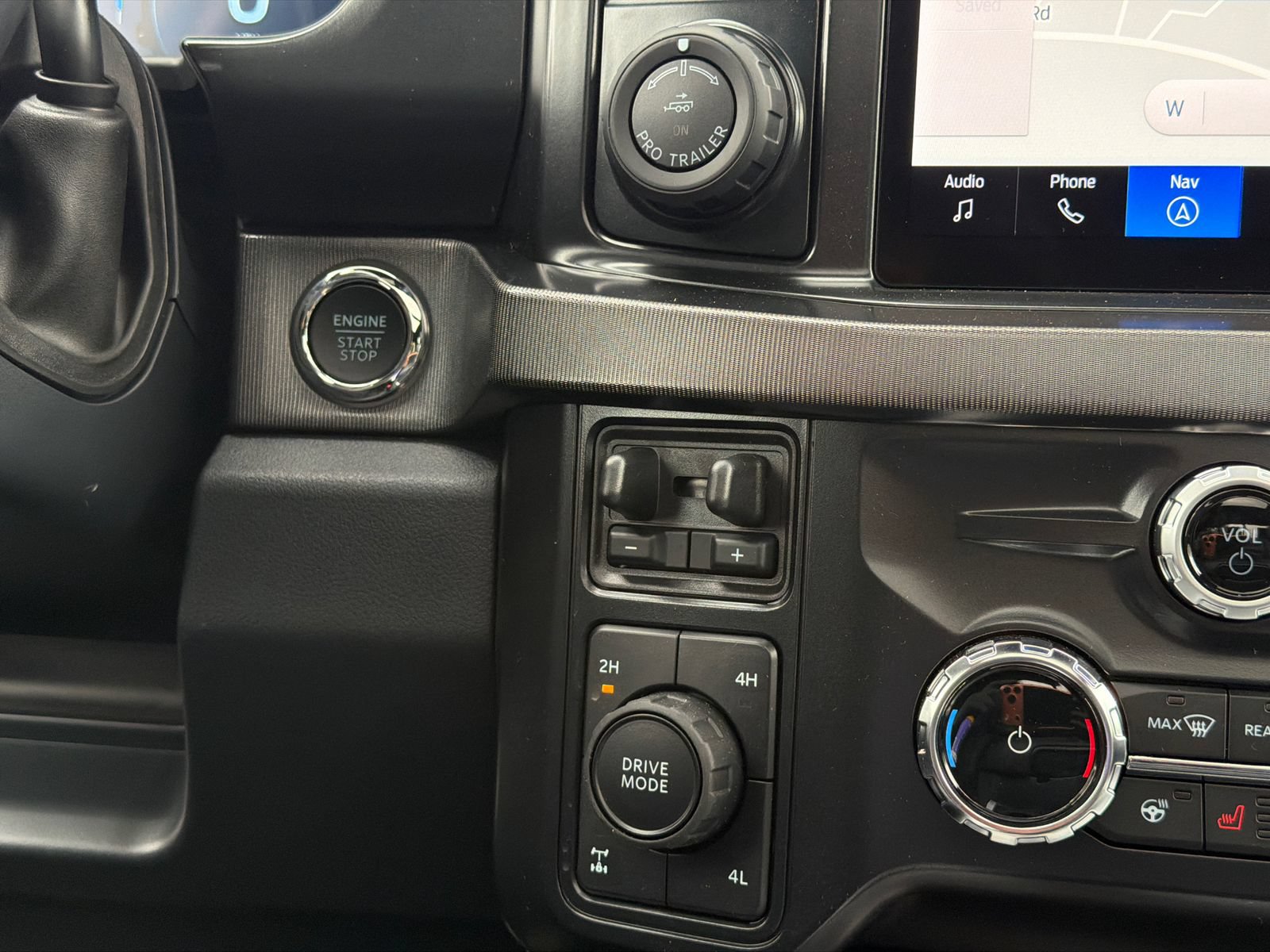 New 2026 Ford F350 Platinum AWD/4WD image 27