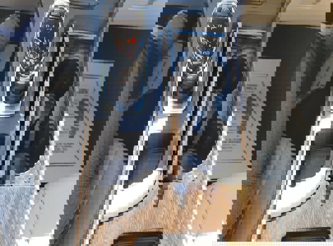 Used 2018 Buick LaCrosse Essence w/ Sights and Sounds Package image 10