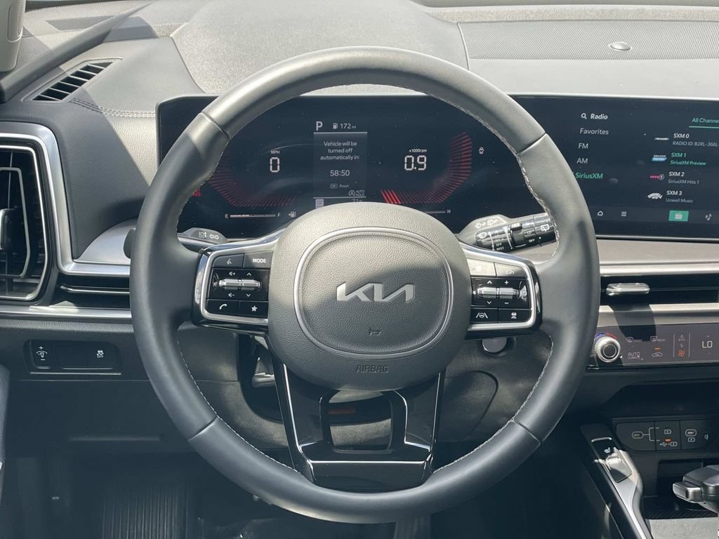 Used 2025 Kia Sorento S FWD image 7