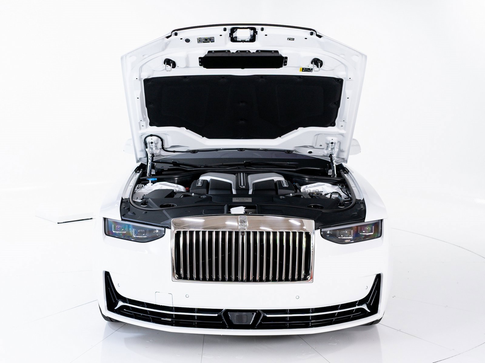 New 2025 Rolls-Royce Ghost image 54