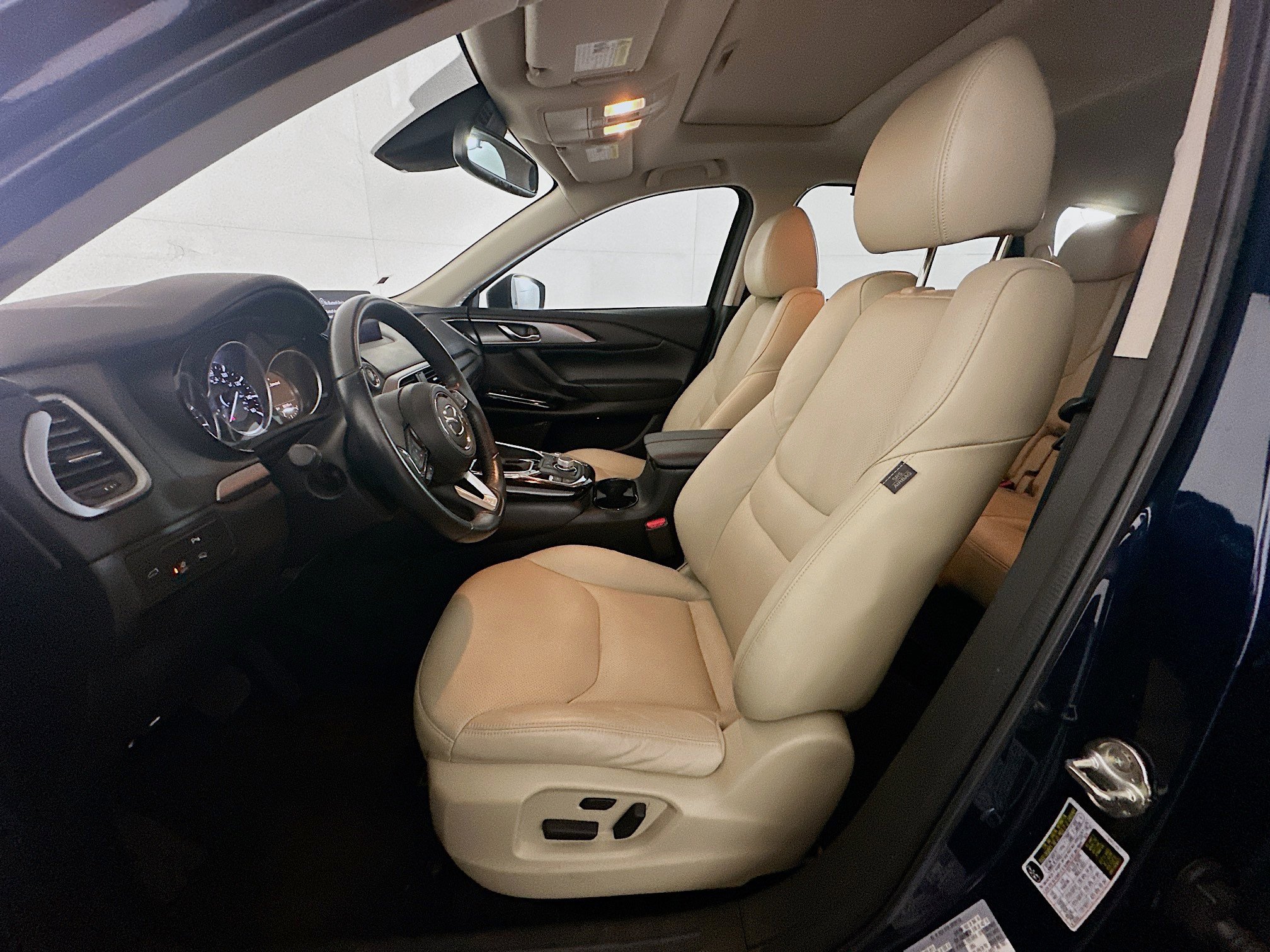 Used 2021 MAZDA CX-9 Touring w/ Touring Premium Package image 13