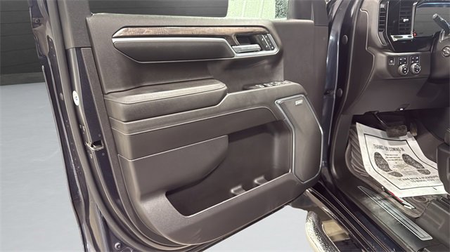 Used 2022 Chevrolet Silverado 1500 LTZ image 25