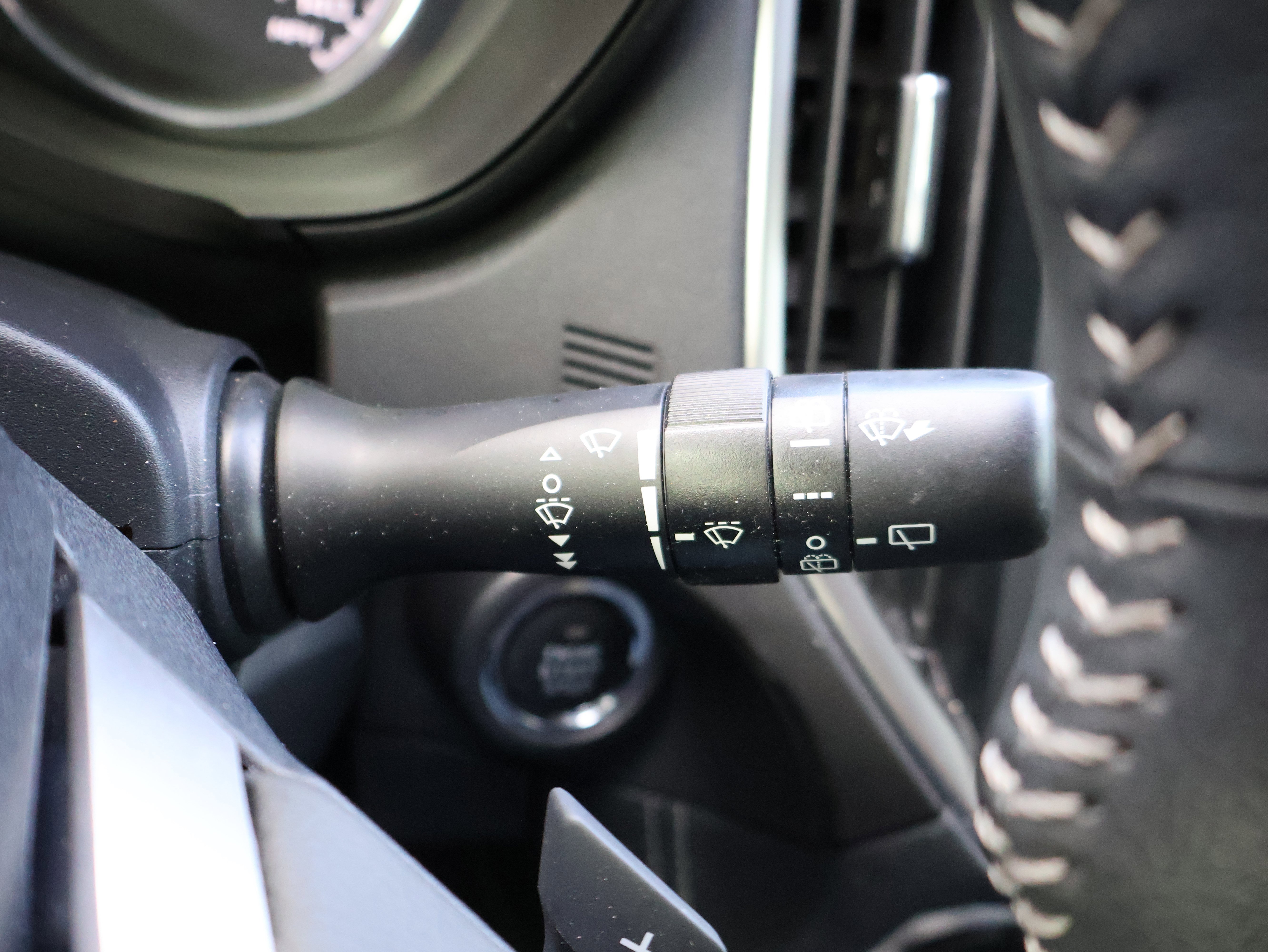 Used 2024 Subaru Forester Touring w/ POP Package 3 image 46