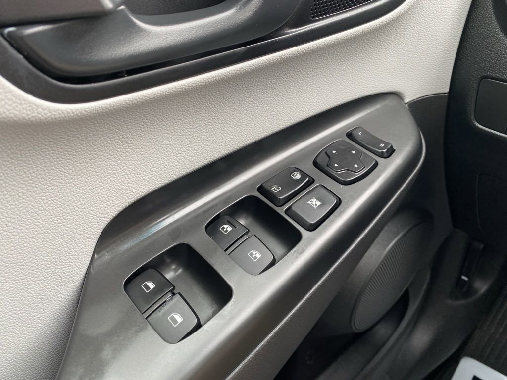 Certified 2023 Hyundai Kona SEL image 21
