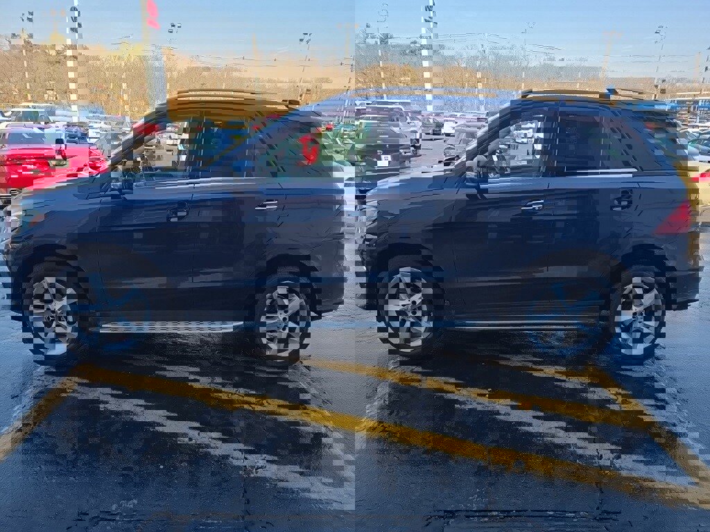 Used 2018 Mercedes-Benz GLE 350 4MATIC w/ Premium 2 Package image 8