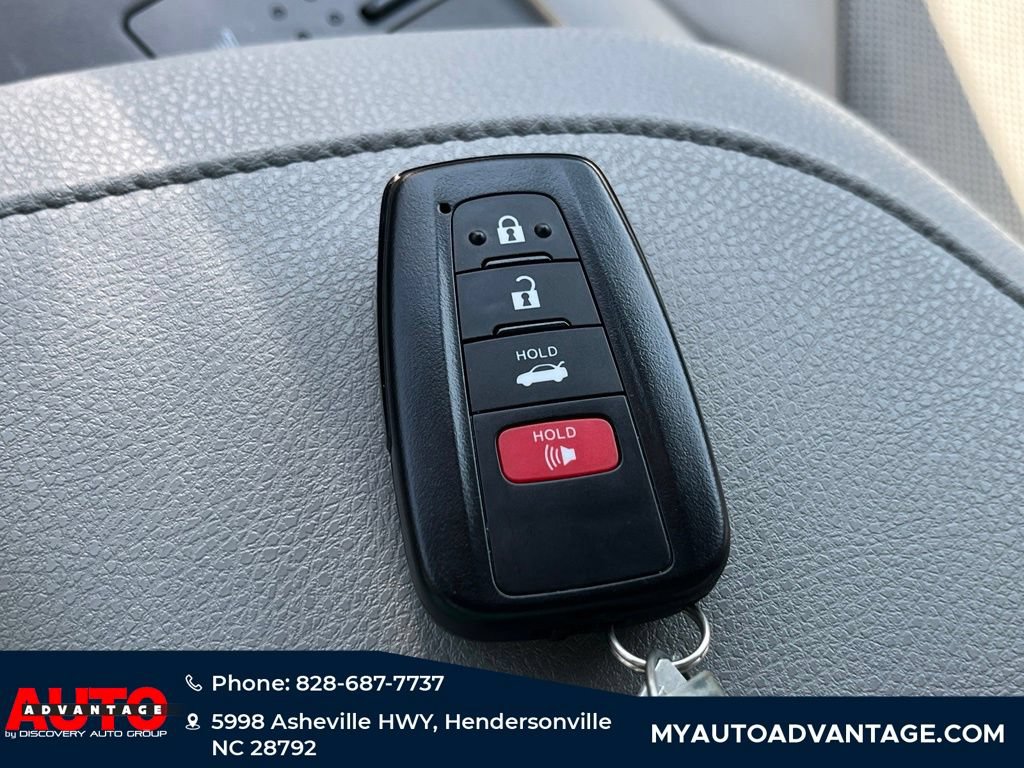 Used 2023 Toyota Camry XLE FWD image 20