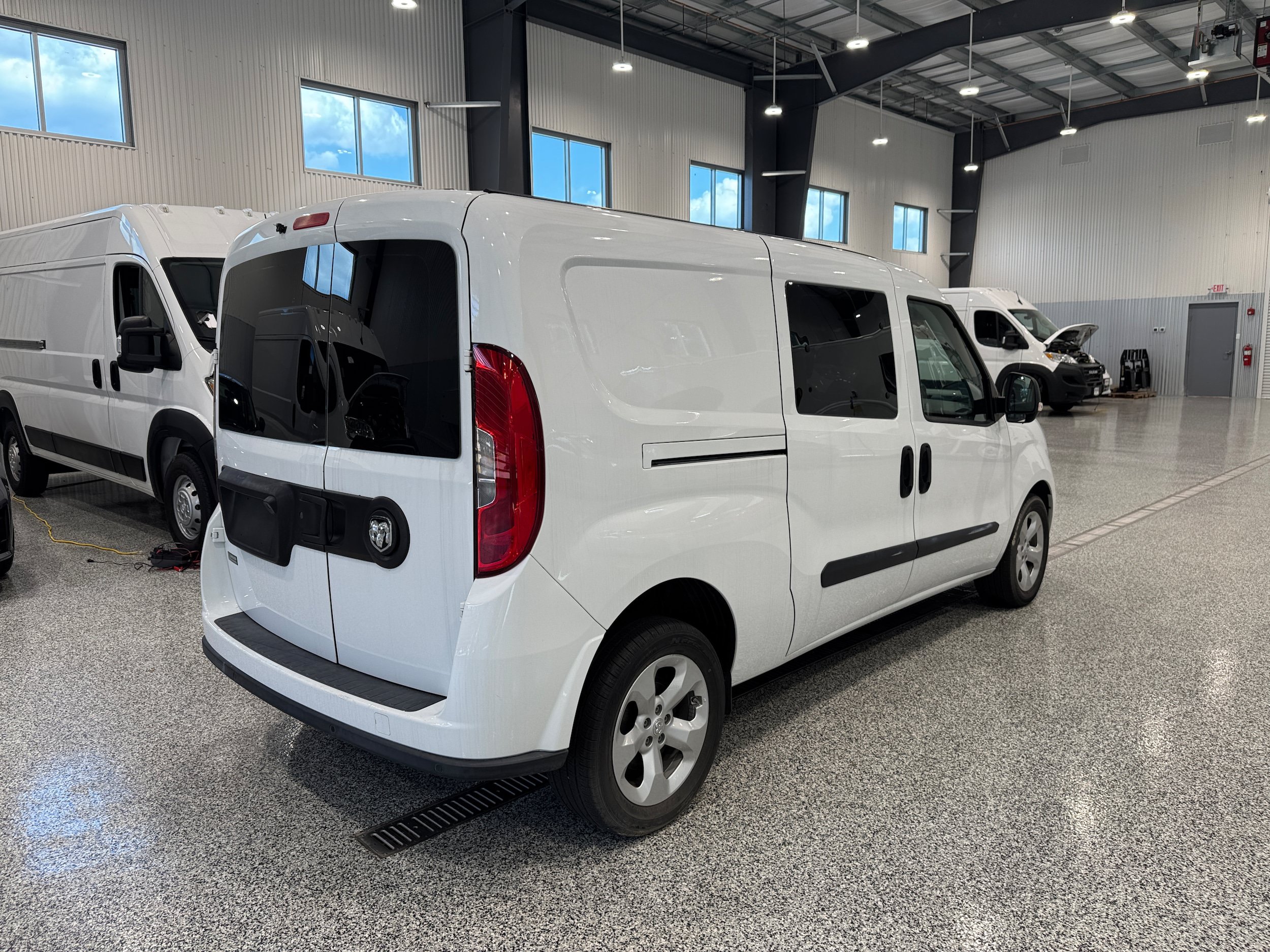 Used 2020 Nissan NV200 SV w/ Back Door Glass Package FWD image 5
