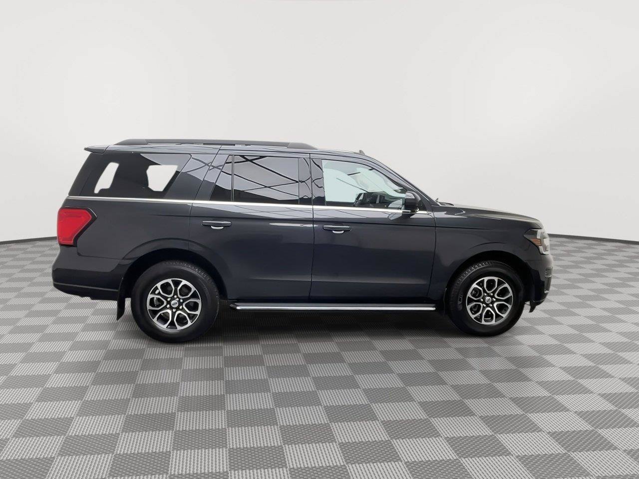 Certified 2023 Ford Expedition XLT AWD/4WD image 42