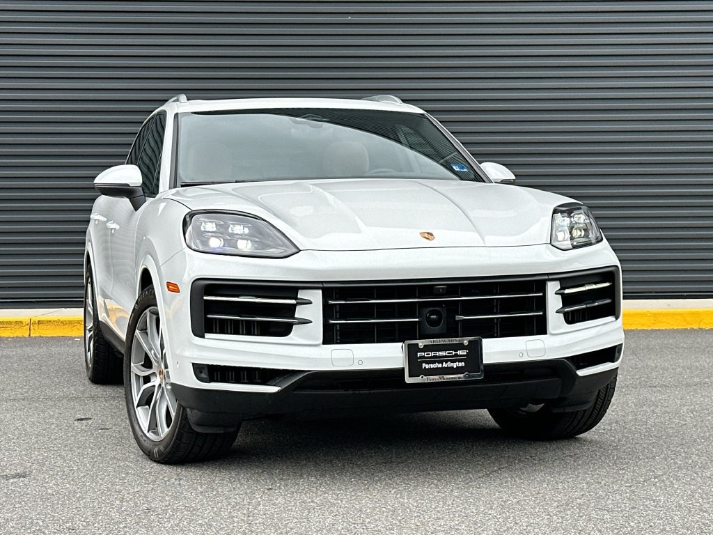 Certified 2026 Porsche Cayenne AWD/4WD image 7