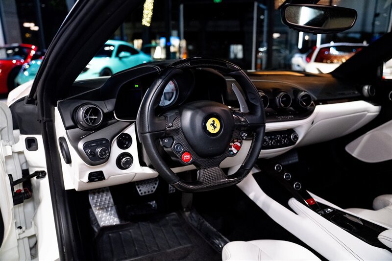 Used 2014 Ferrari F12 Berlinetta RWD image 16