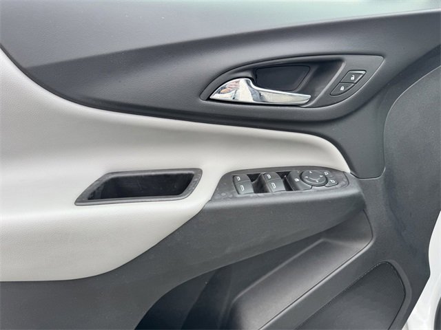 Used 2020 Chevrolet Equinox LT image 11