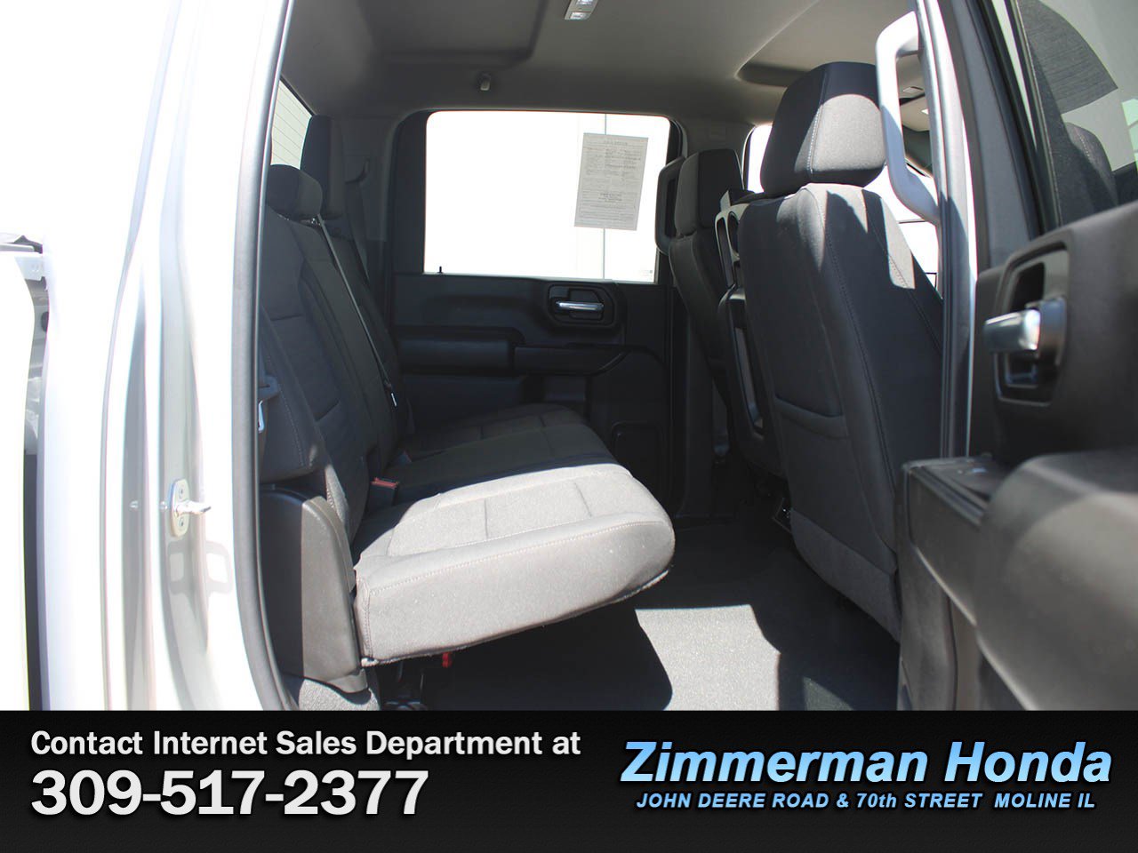 Used 2023 Chevrolet Silverado 2500 LT w/ Convenience Package AWD/4WD image 8