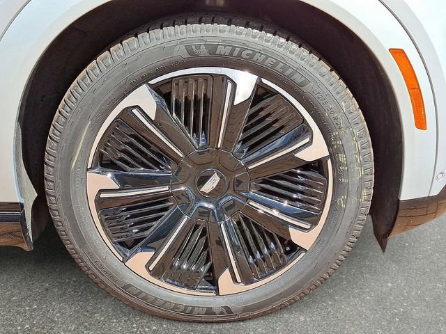 New 2025 Cadillac Escalade IQ Sport 2 AWD/4WD image 7