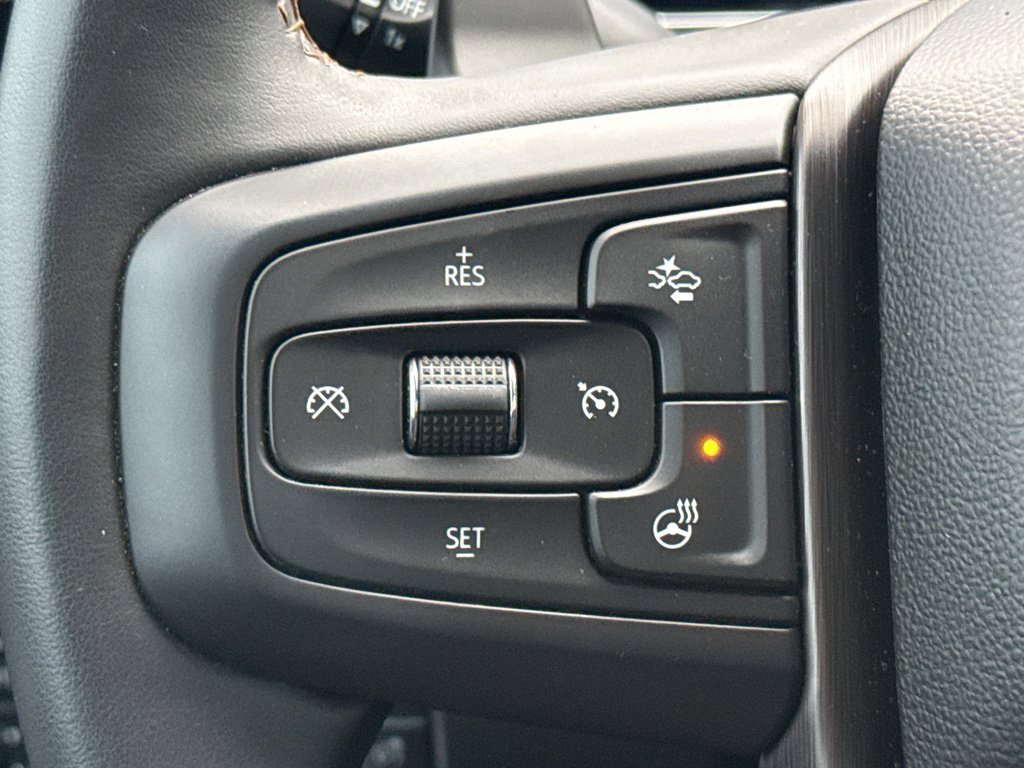 Used 2024 GMC Sierra 1500 AT4 w/ Technology Package image 30