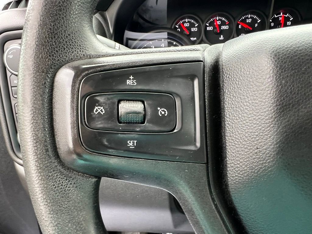 Used 2021 Chevrolet Silverado 1500 Custom image 32