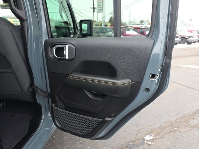 Used 2025 Jeep Wrangler Unlimited Sahara w/ Safety Group image 42