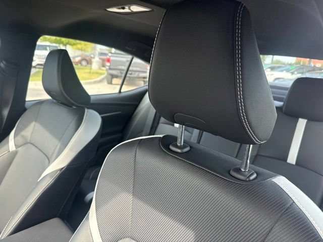 Certified 2025 Toyota Camry SE FWD image 9