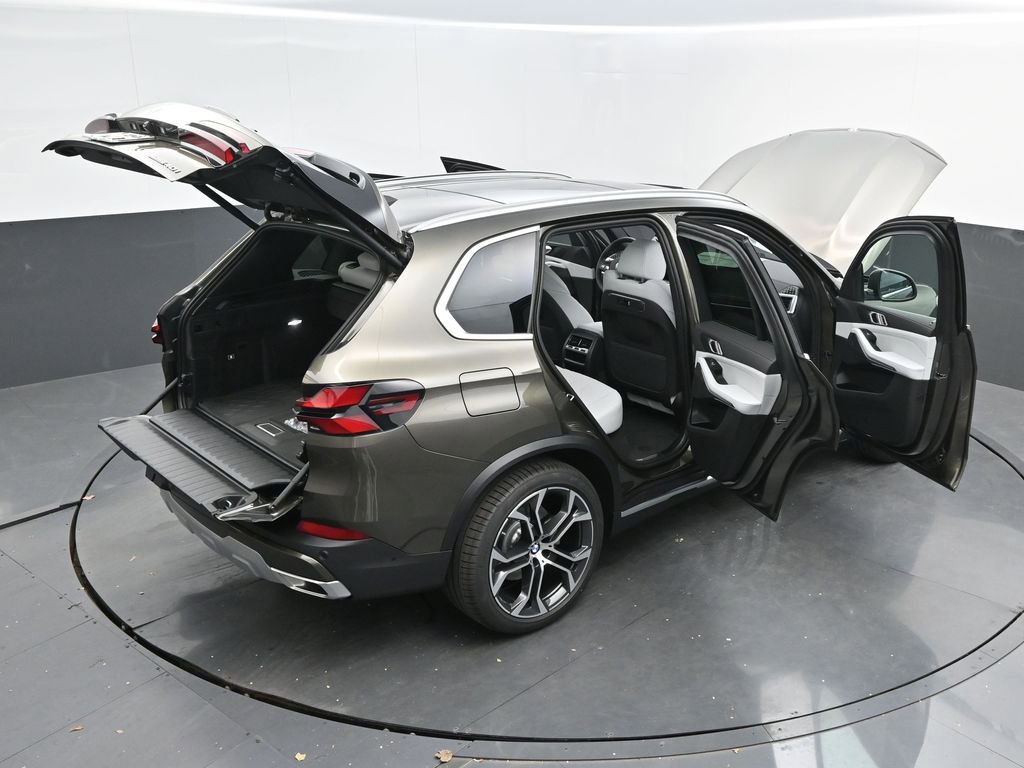 New 2026 BMW X5 sDrive40i RWD image 64
