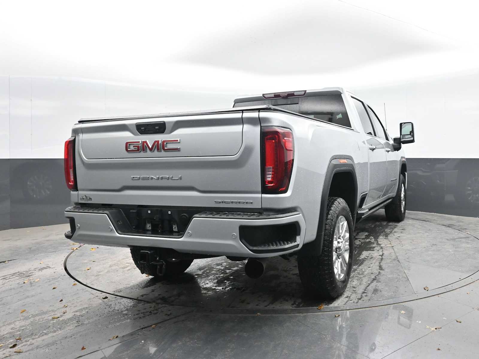 Used 2022 GMC Sierra 3500 Denali w/ Denali Ultimate Package image 8
