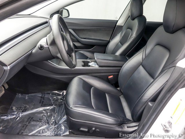 Used 2019 Tesla Model 3 Standard Range Plus image 11