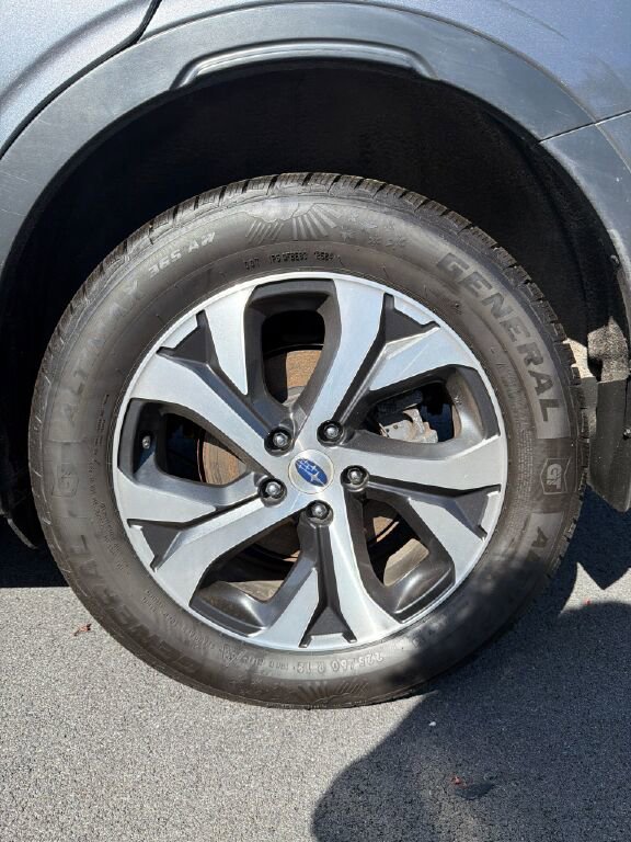 Certified 2021 Subaru Outback Touring XT AWD/4WD image 12