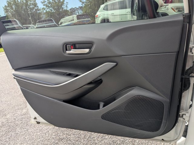 Used 2021 Toyota Corolla SE FWD image 19