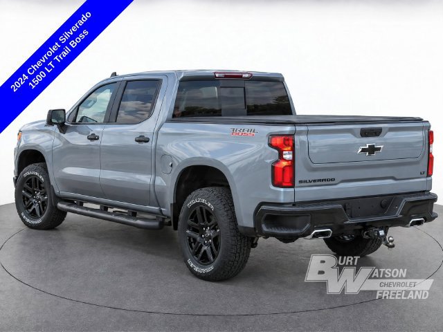 Used 2024 Chevrolet Silverado 1500 LT Trail Boss w/ Convenience Package II AWD/4WD image 4