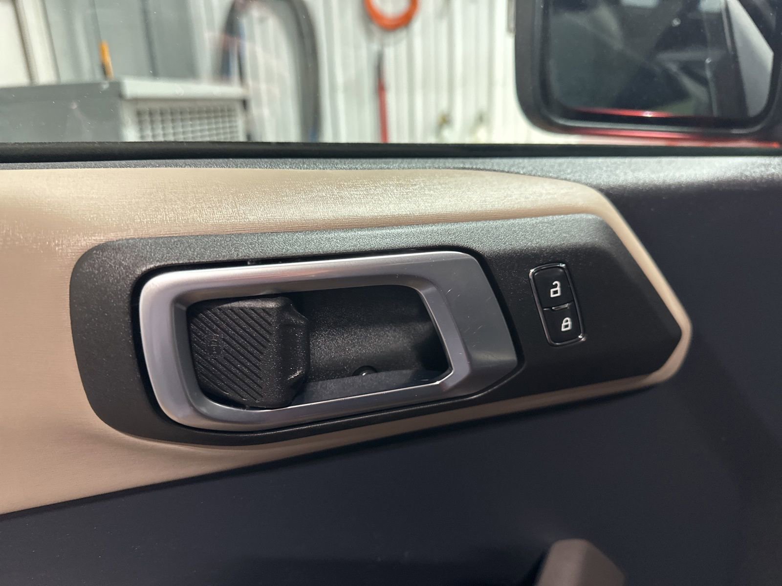 Used 2023 Ford Bronco Wildtrak image 20