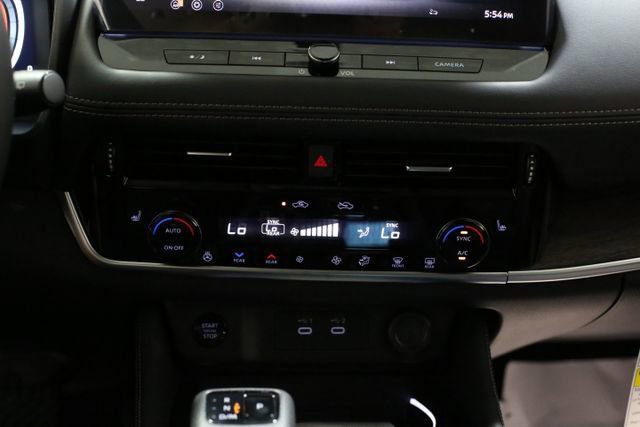 New 2026 Nissan Rogue Platinum w/ Platinum Premium Package image 12