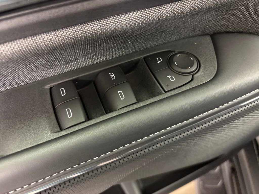 New 2026 GMC Sierra EV Elevation image 23