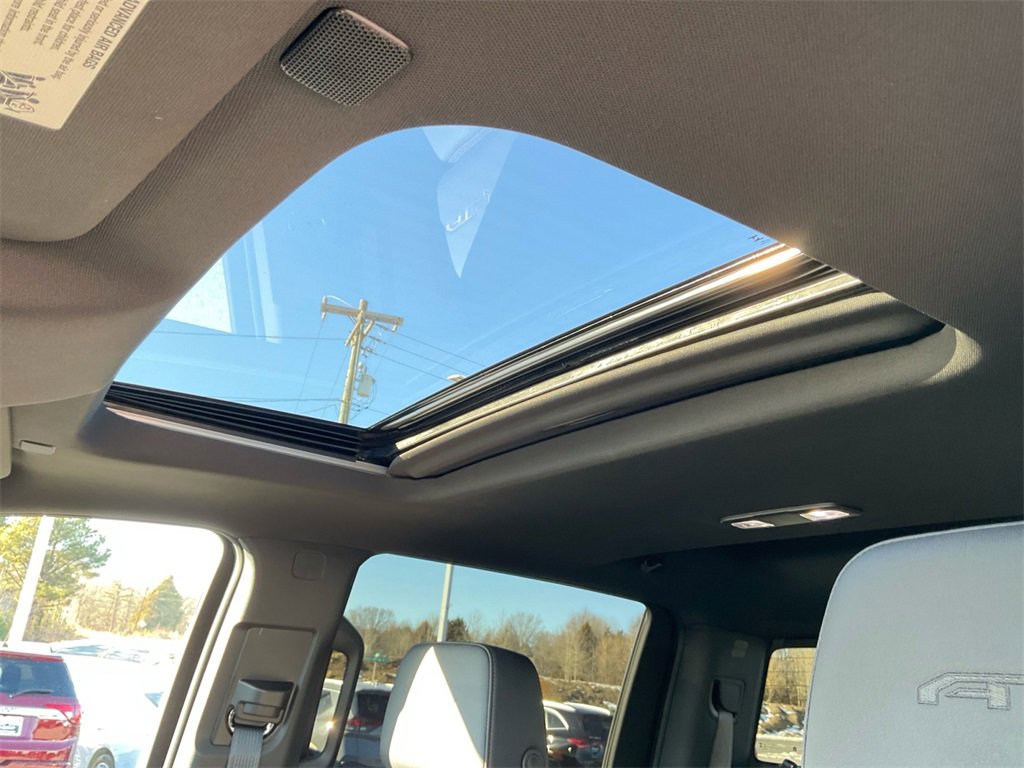 Used 2025 GMC Sierra 2500 AT4 w/ AT4 Premium Plus Package image 20