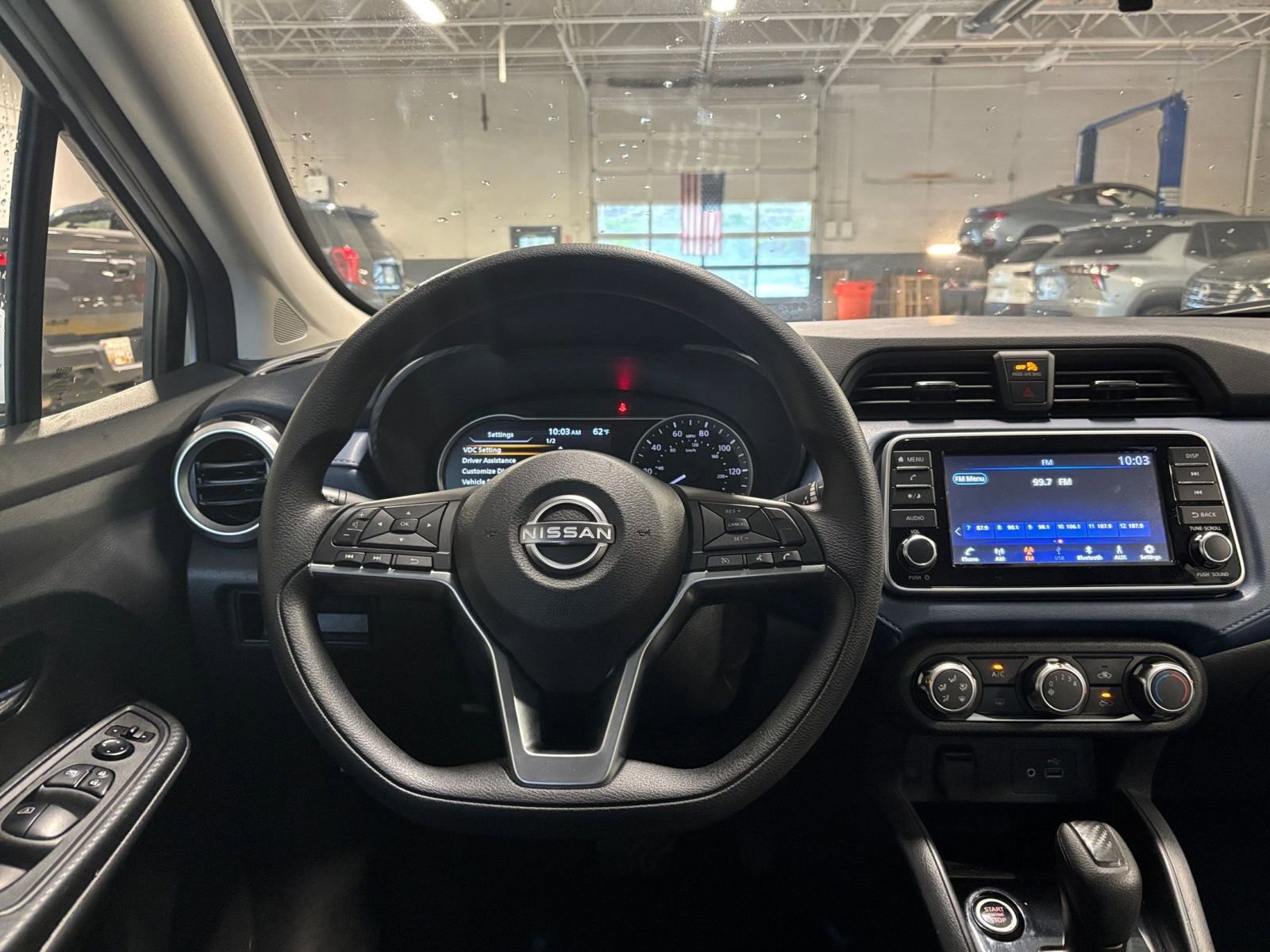 Used 2025 Nissan Versa SV FWD image 33