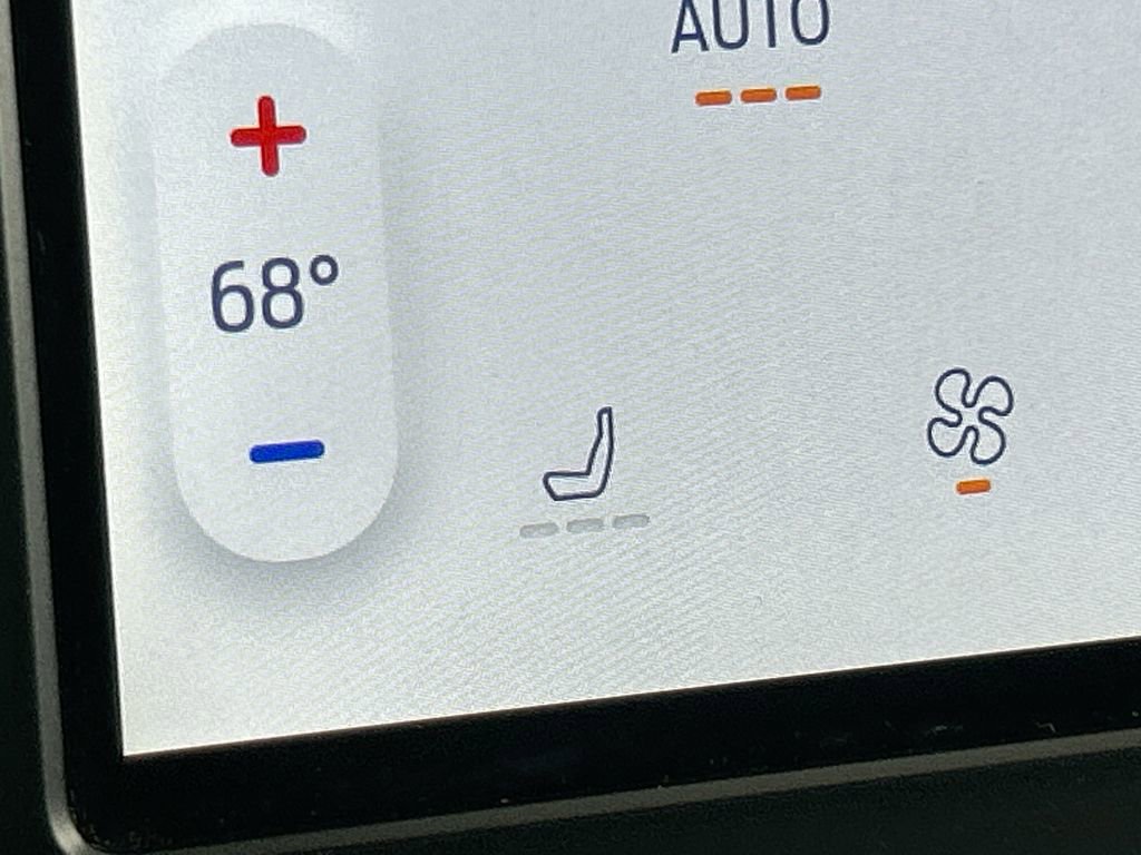 Used 2024 Ford Edge SEL image 26